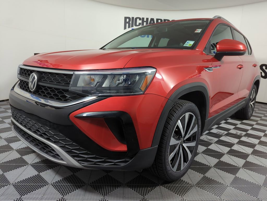 Used 2022 Volkswagen Taos SE