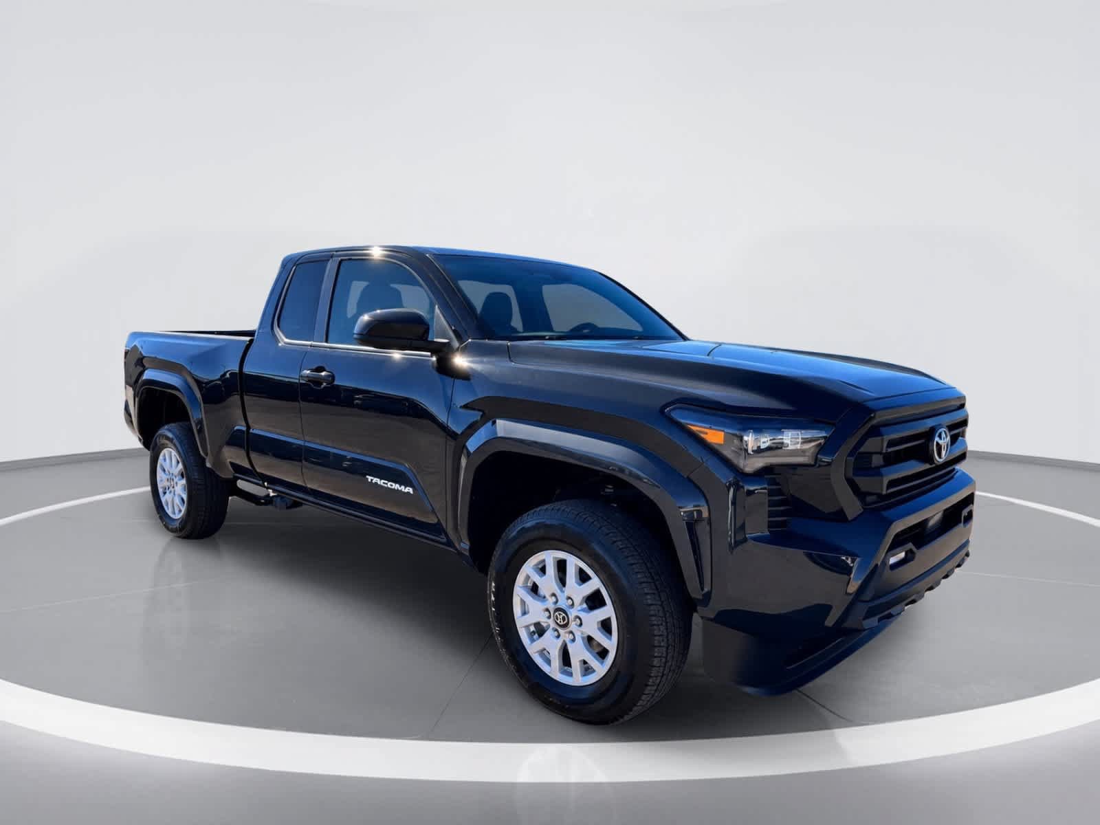 Used 2026 Toyota Tacoma SR5 RWD image 10