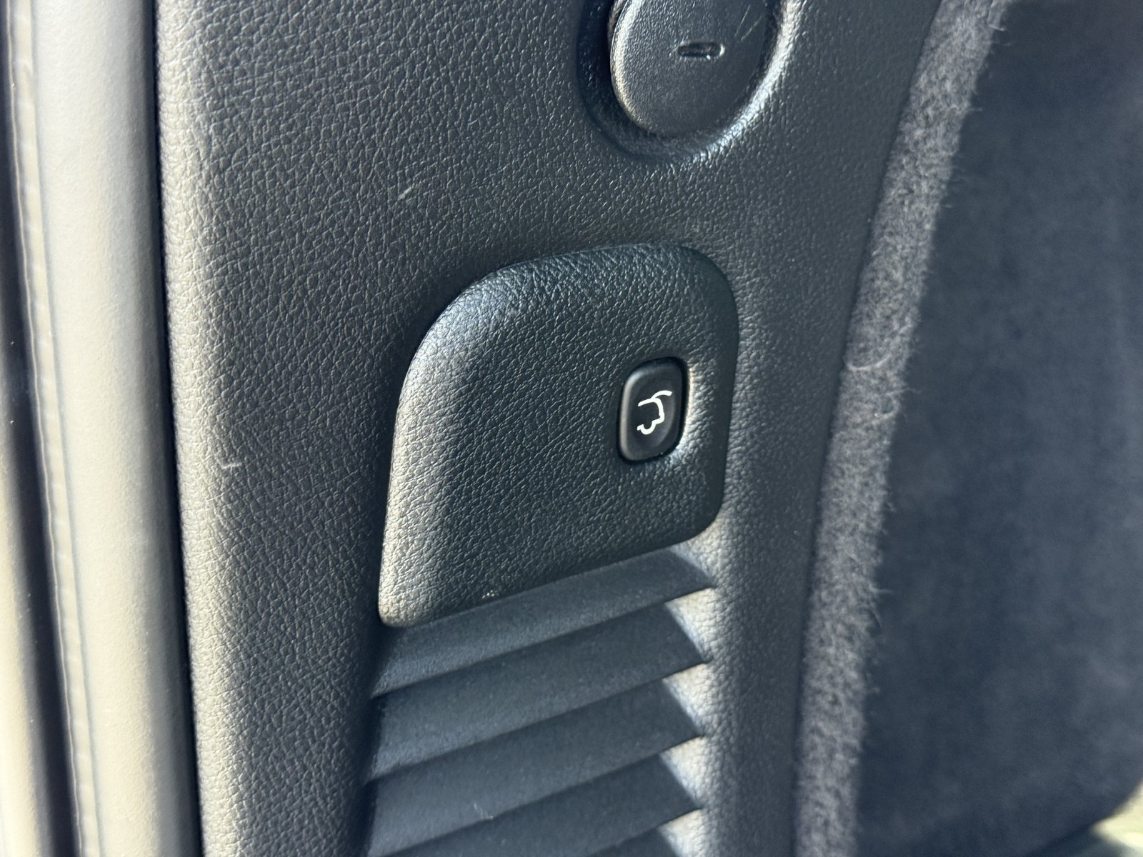 Used 2022 Dodge Durango GT AWD/4WD image 13