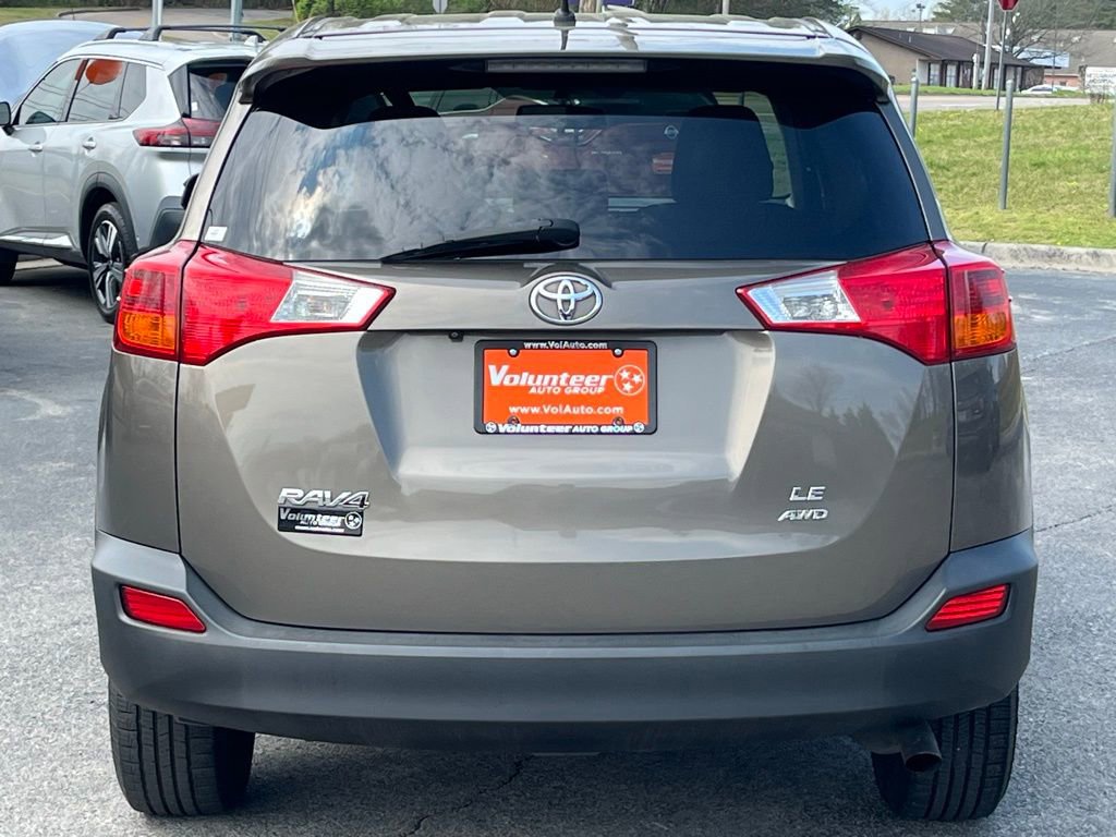 Used 2015 Toyota RAV4 LE AWD/4WD image 7