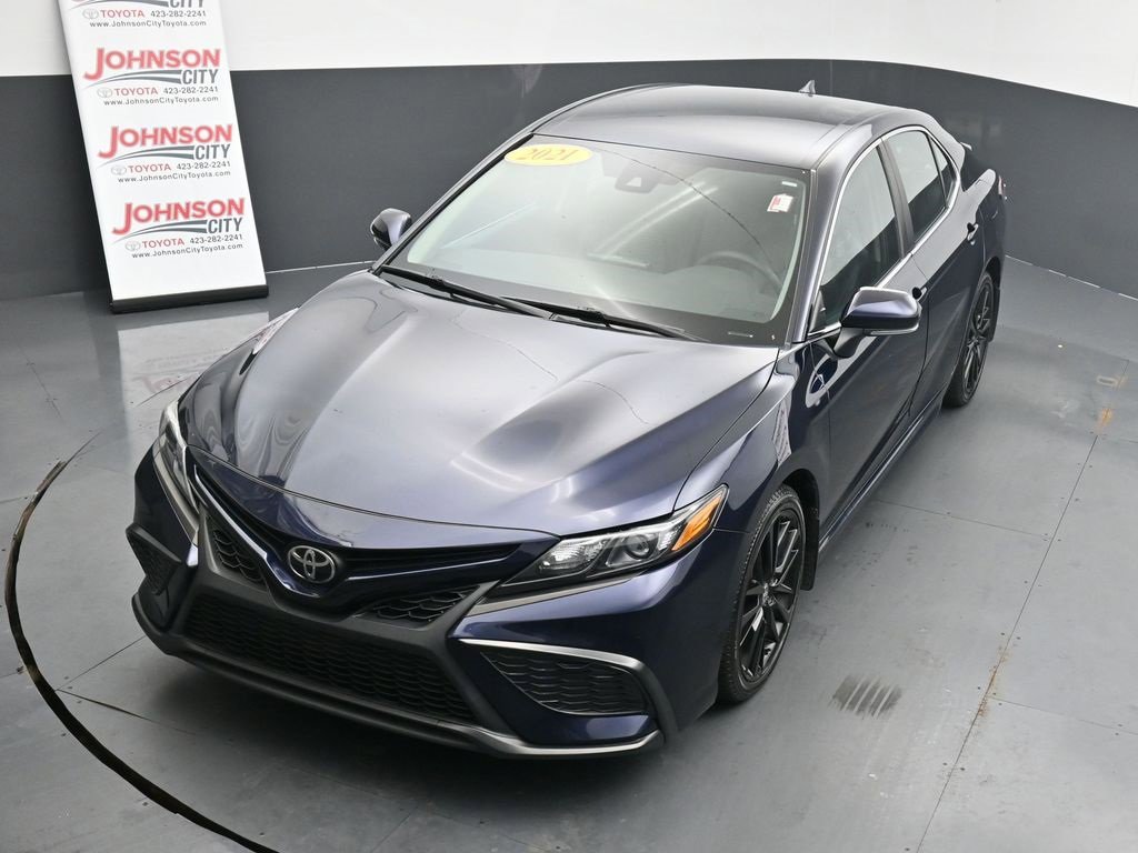 Used 2021 Toyota Camry SE image 28
