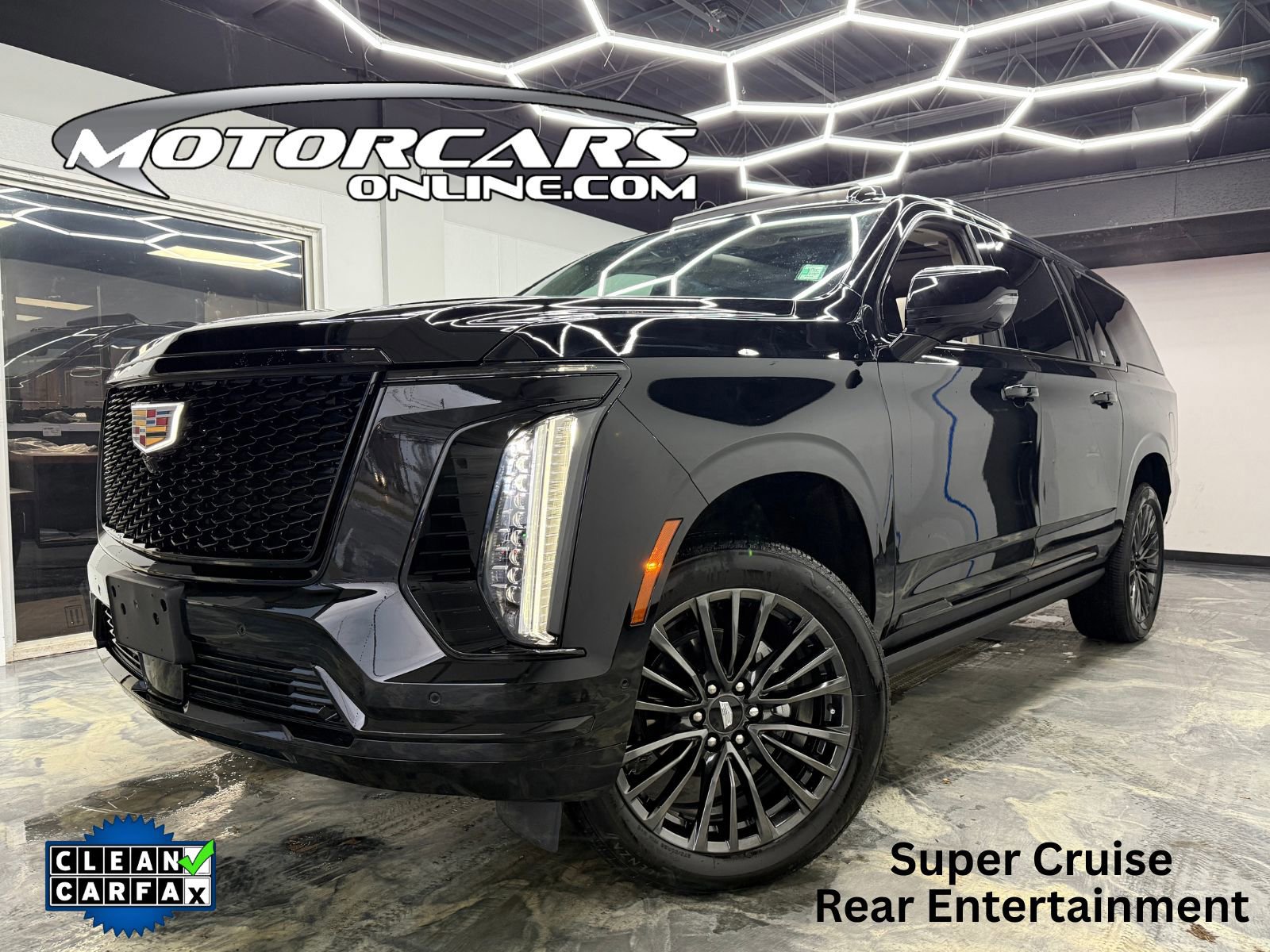 Used 2025 Cadillac Escalade ESV Sport Platinum image 1
