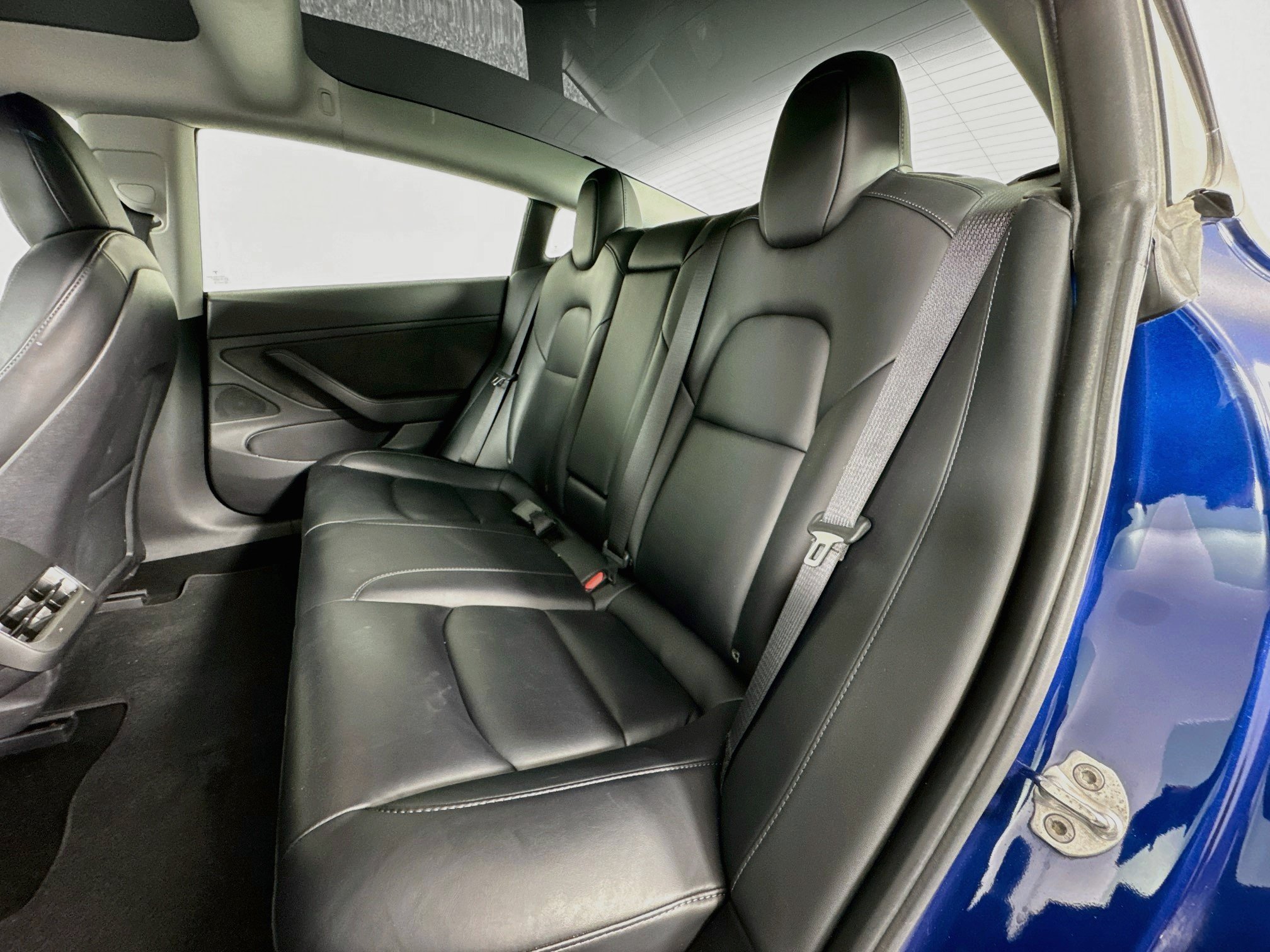Used 2021 Tesla Model 3 Long Range AWD/4WD image 25