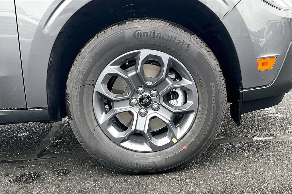 New 2025 Ford Maverick XLT w/ XLT Luxury Package image 12