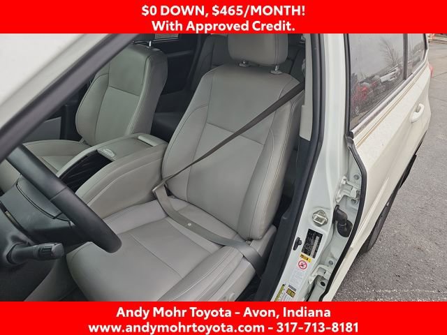 Used 2019 Toyota Highlander XLE AWD/4WD image 10