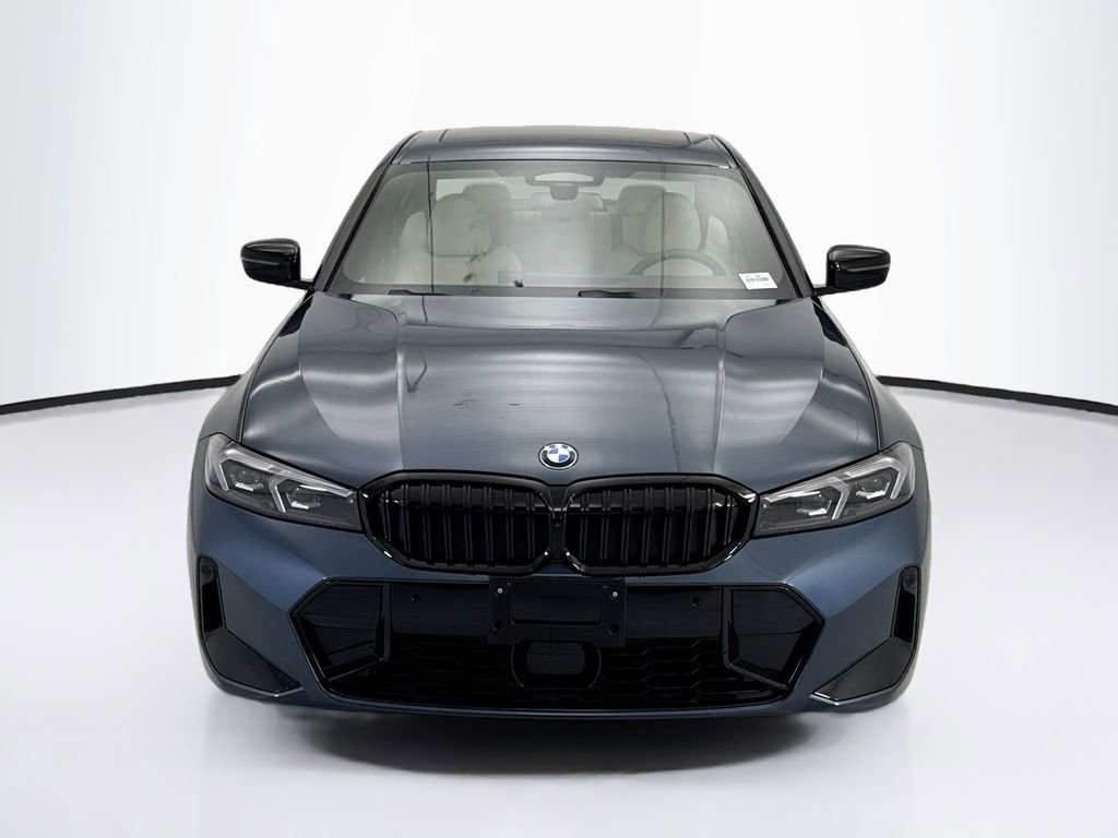 New 2026 BMW 330i xDrive Sedan w/ M Sport Package AWD/4WD image 2