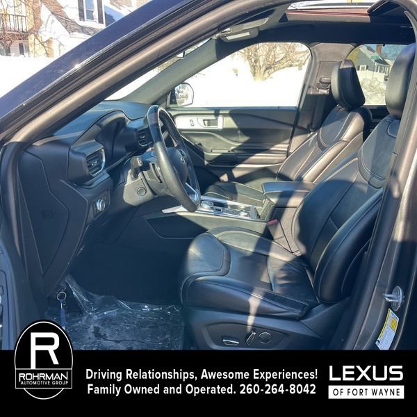 Used 2020 Ford Explorer ST image 10