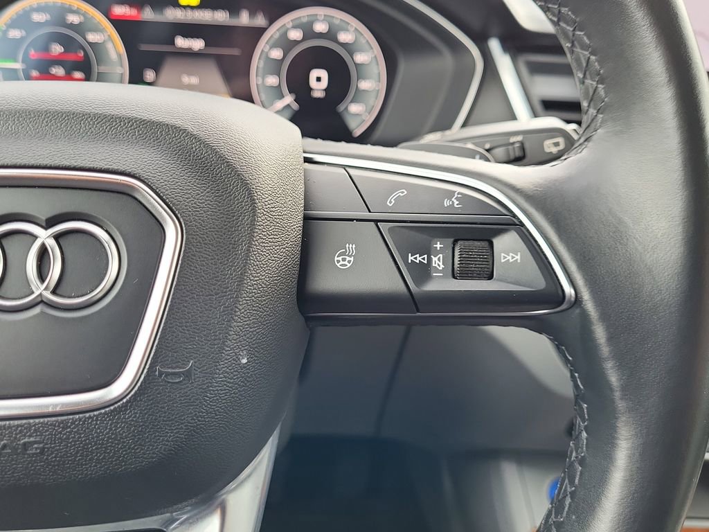 Used 2021 Audi Q5 e Premium Plus w/ Premium Plus Package image 23