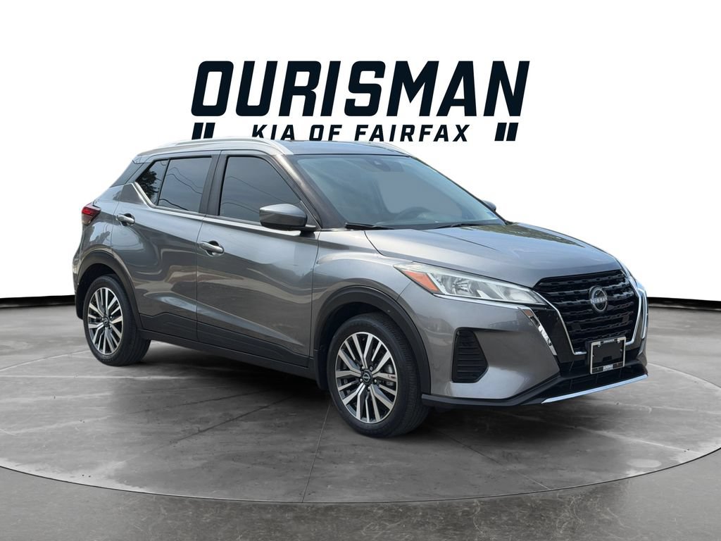 Used 2022 Nissan Kicks SV