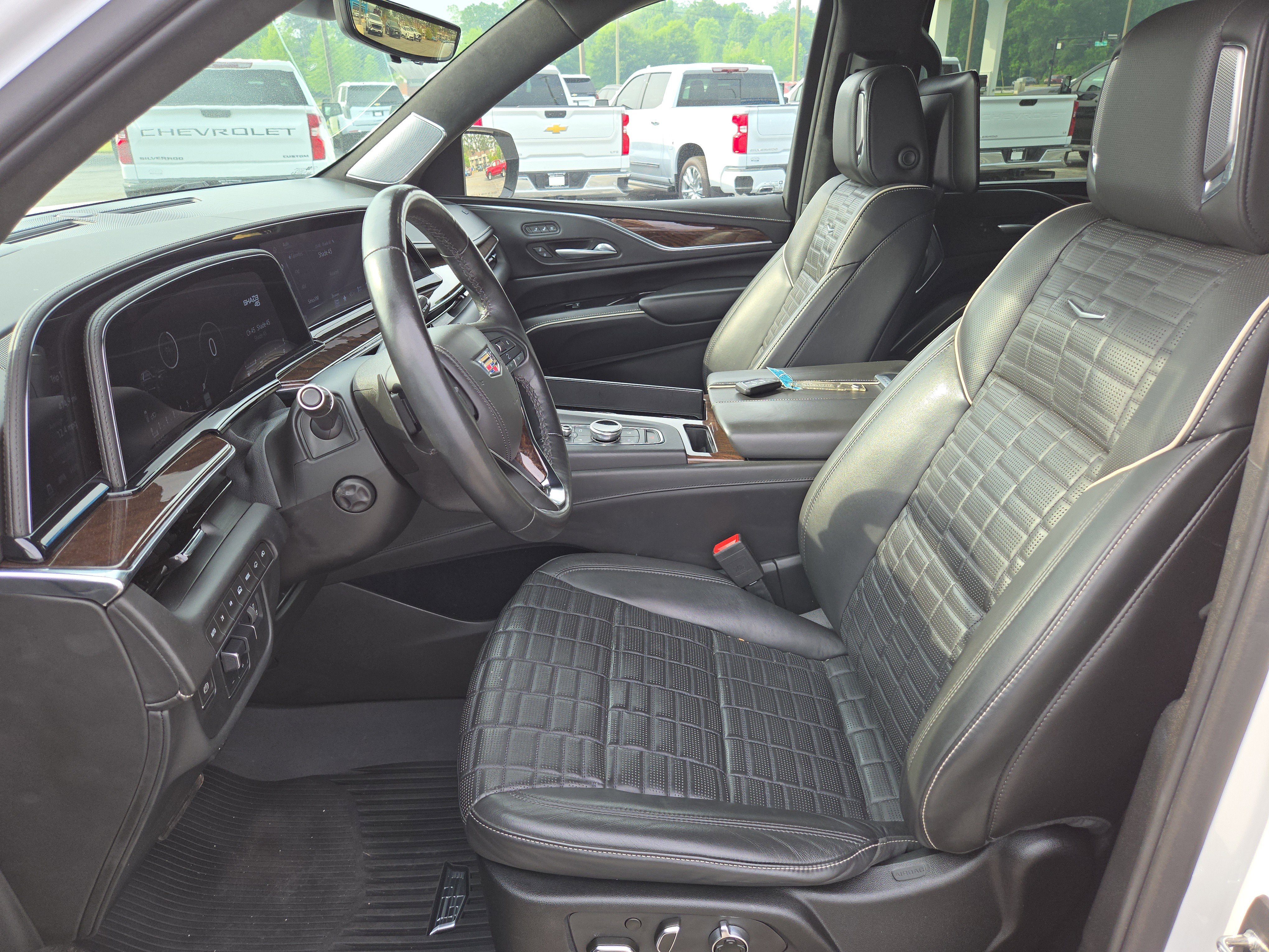 Used 2022 Cadillac Escalade Sport Platinum image 18