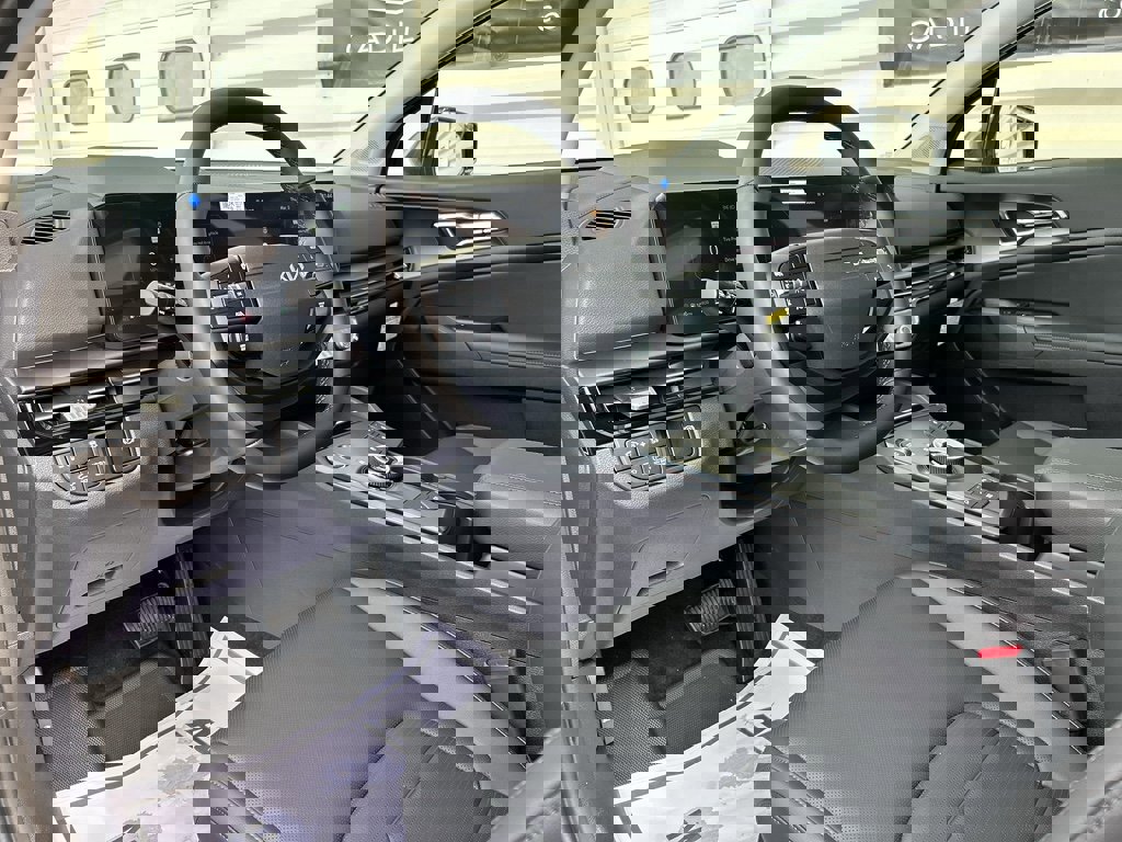 New 2026 Kia Sportage SX Prestige image 10