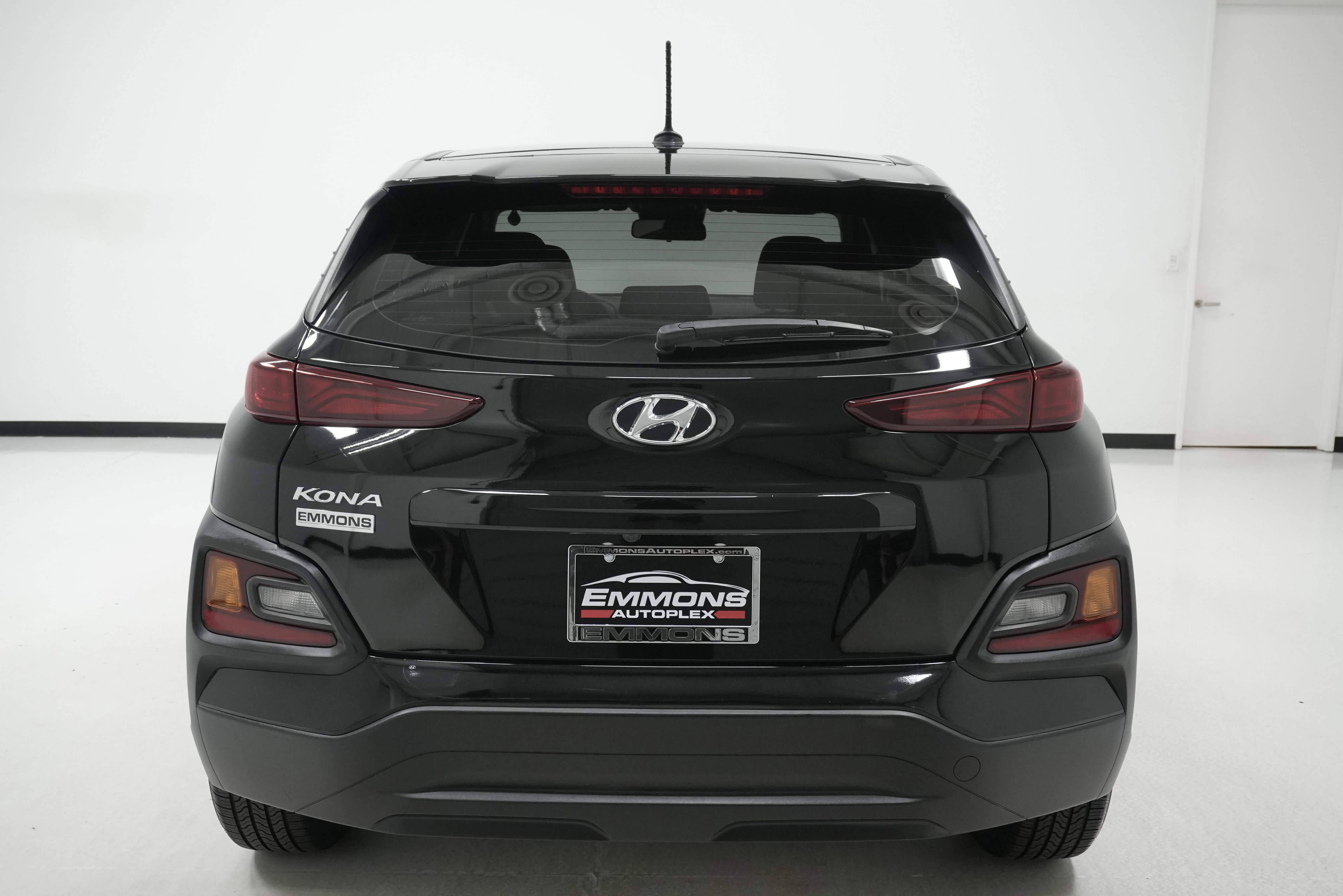 Used 2021 Hyundai Kona SE w/ Cargo Package image 5