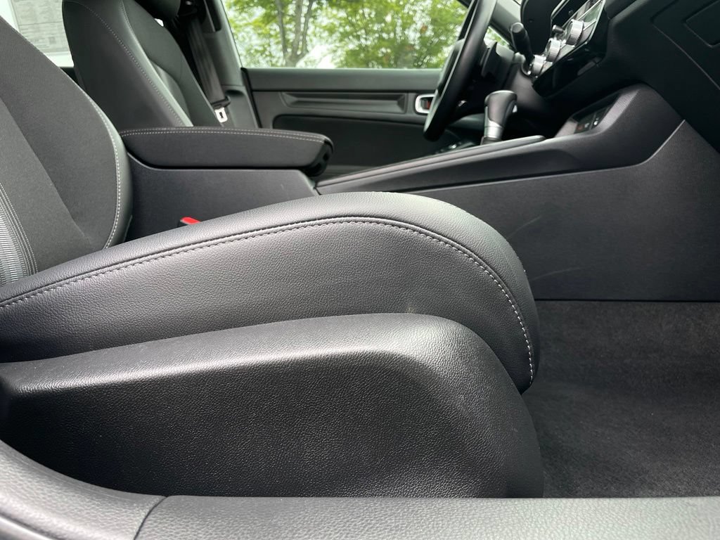 Certified 2025 Honda Civic Sport image 30