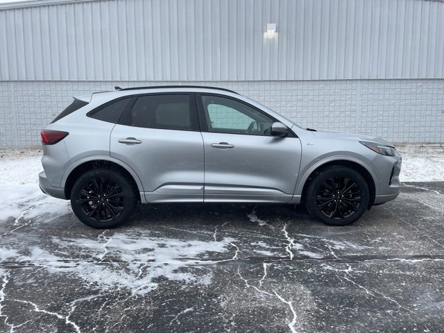 Used 2023 Ford Escape ST-Line Elite w/ Premium Technology Package image 16