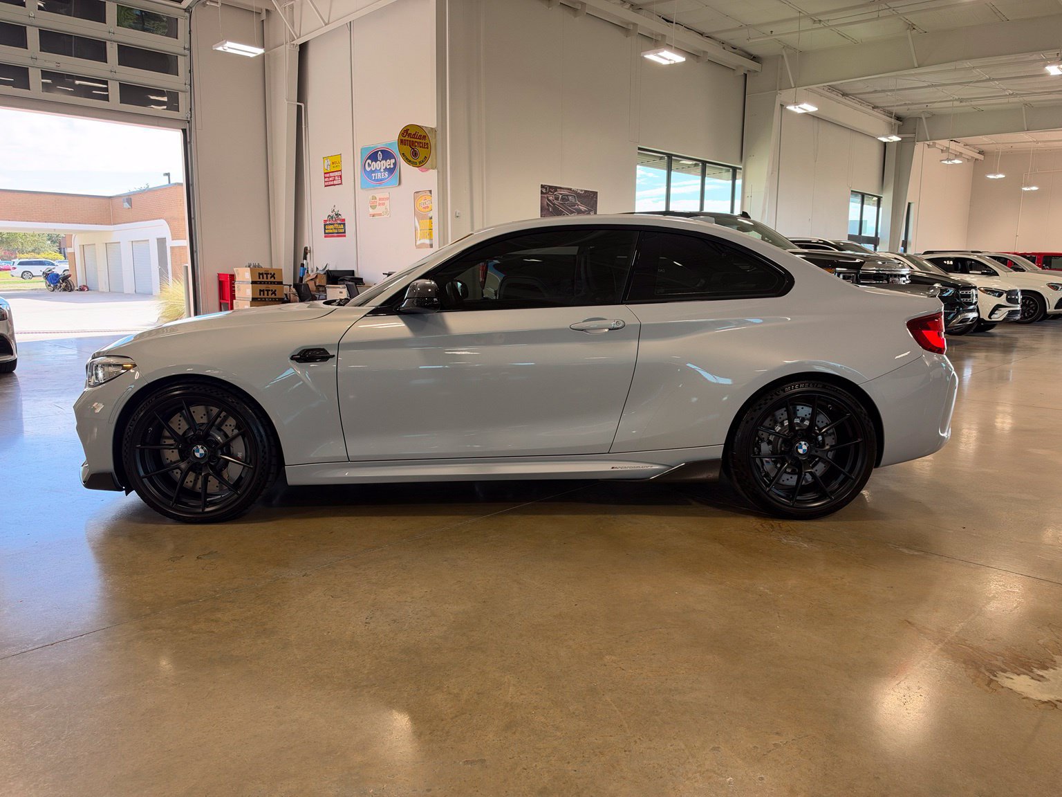 Used 2020 BMW M2 Competition w/ Executive Package RWD image 5