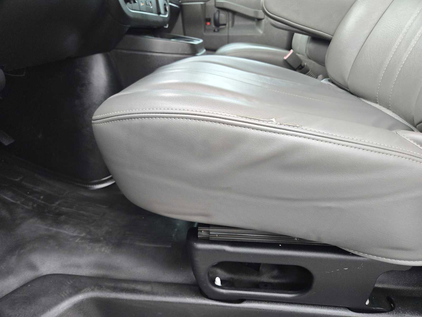 Used 2020 GMC Savana 2500 w/ Driver Convenience Package image 22