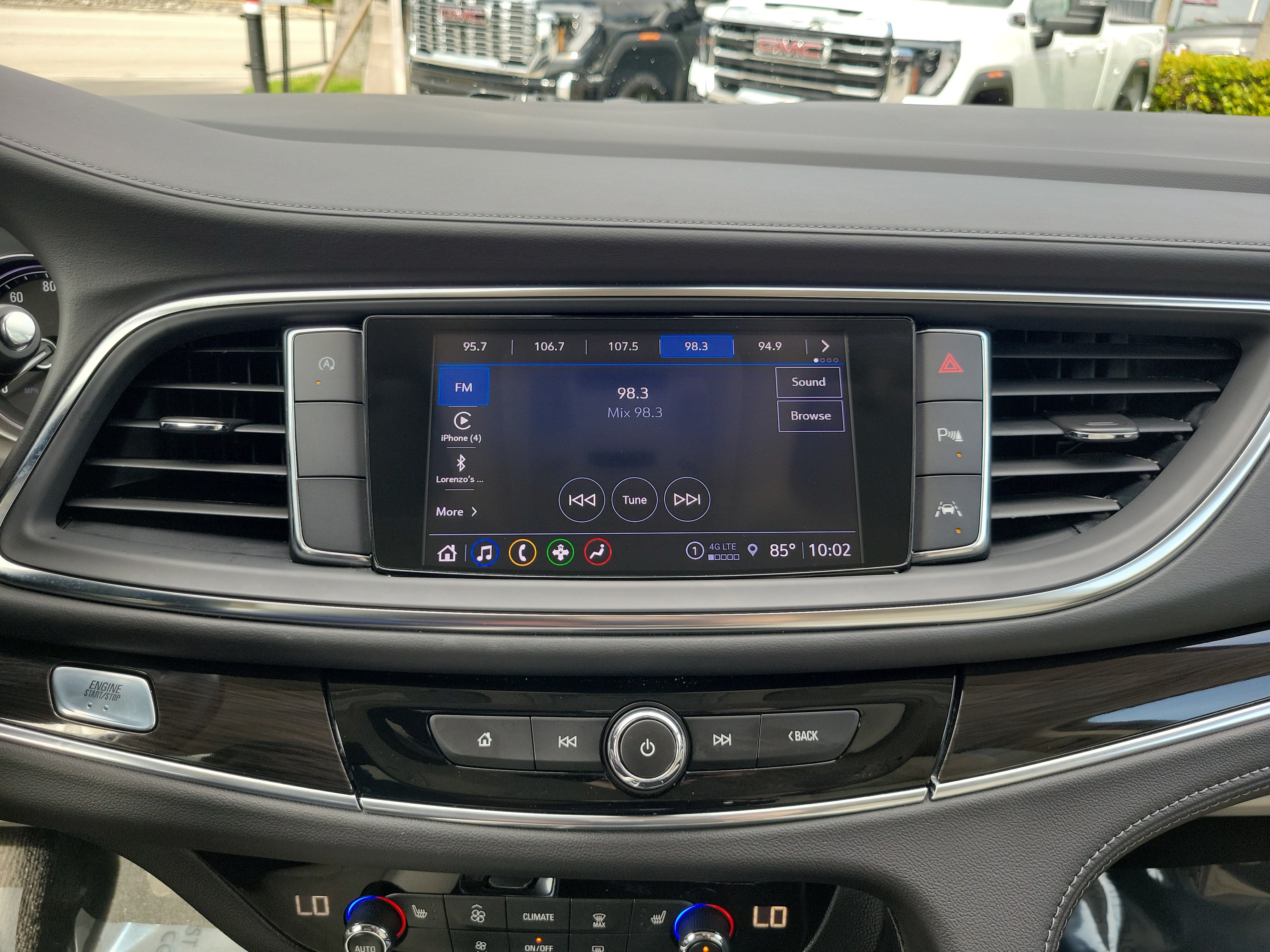 Used 2024 Buick Enclave Essence FWD image 22