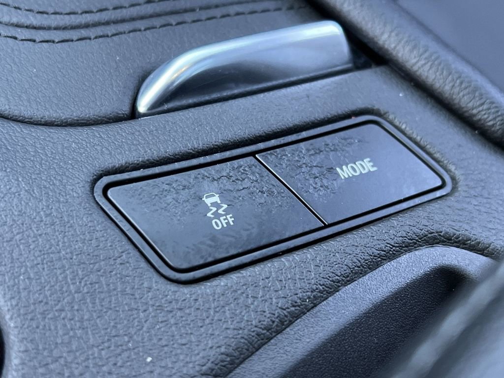 Used 2024 Cadillac XT6 Premium Luxury image 33