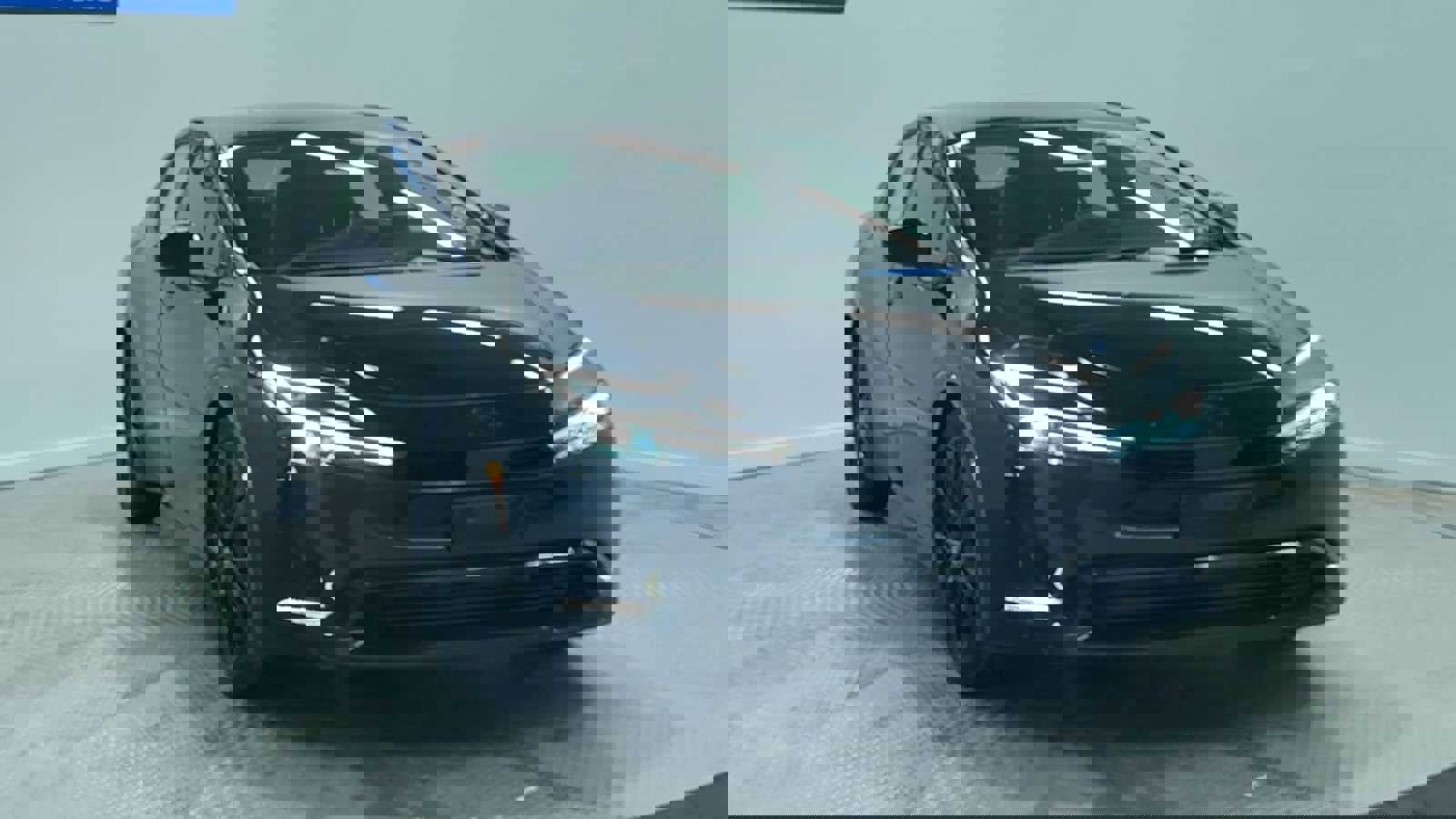 New 2026 Toyota Prius Plug-In Hybrid image 2