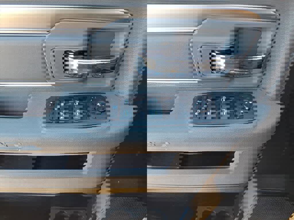 Used 2019 RAM 1500 Classic Warlock w/ Electronics Group image 18