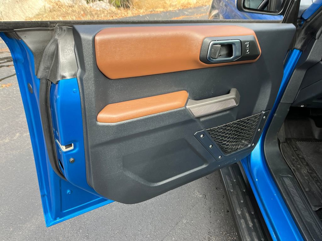 Used 2021 Ford Bronco Outer Banks image 11