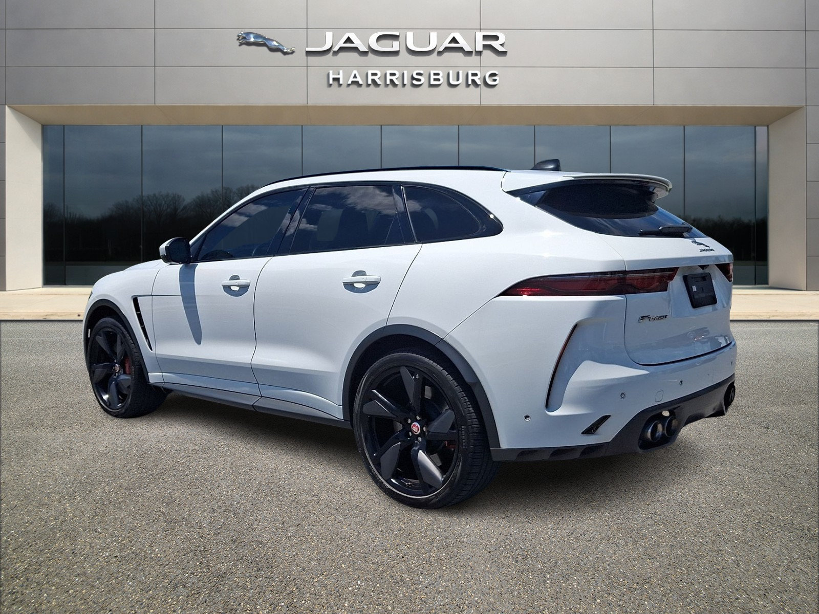Used 2021 Jaguar F-PACE SVR AWD/4WD image 3