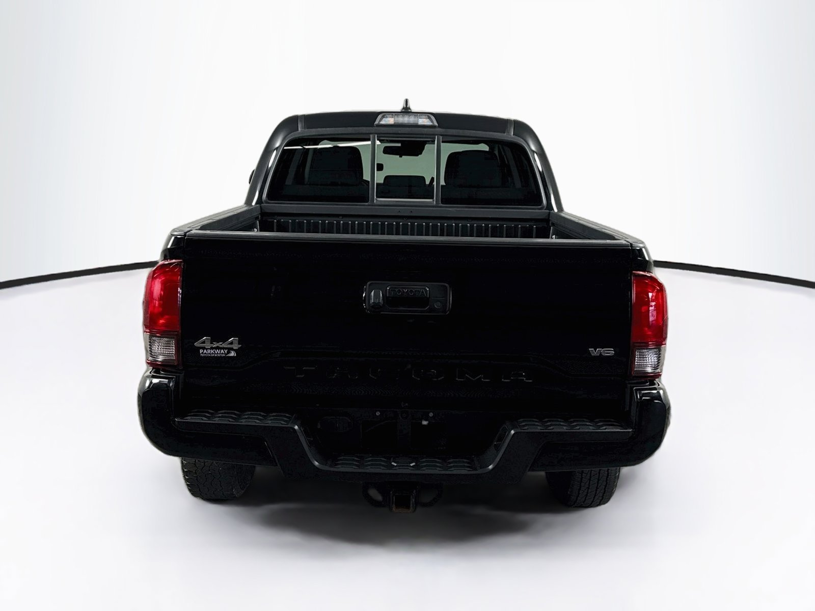 Certified 2023 Toyota Tacoma SR AWD/4WD image 6