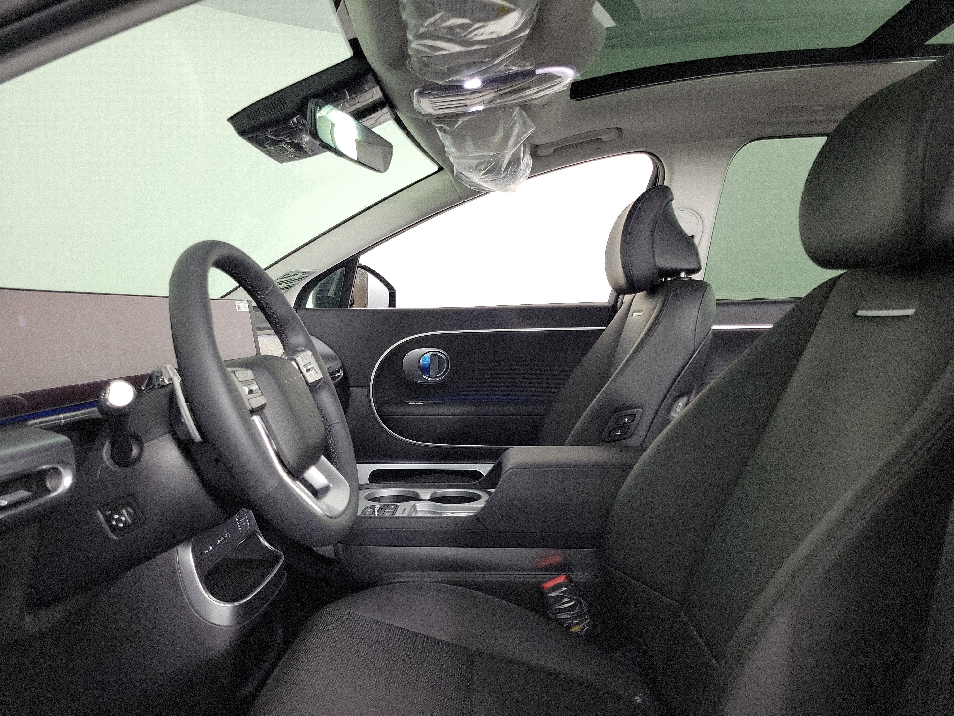 New 2026 Hyundai Ioniq 9 Limited image 25