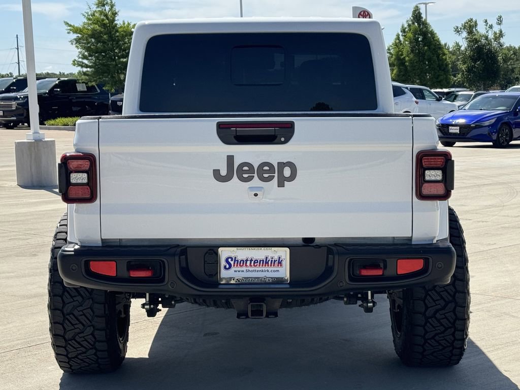 Used 2021 Jeep Gladiator Rubicon AWD/4WD image 5