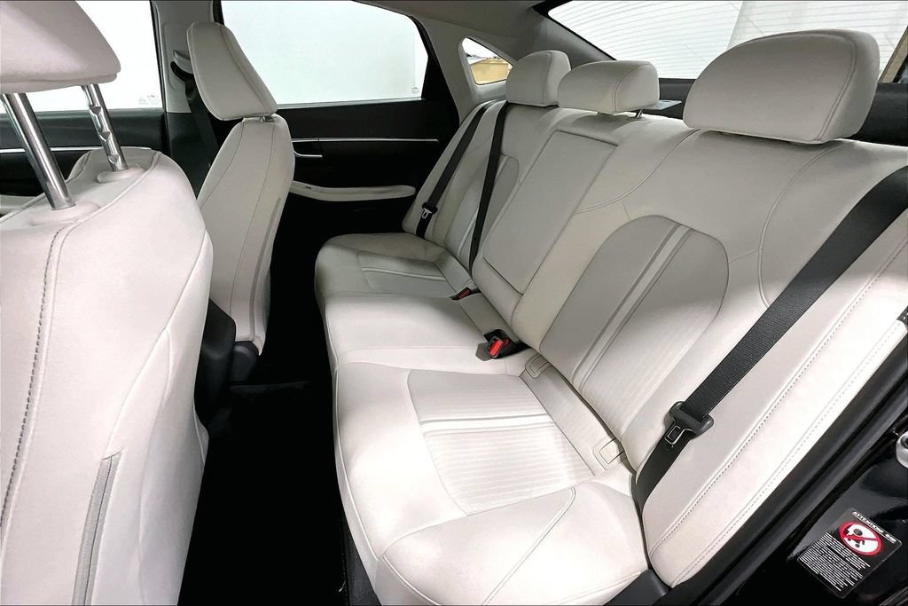 Used 2023 Hyundai Sonata SEL FWD image 31