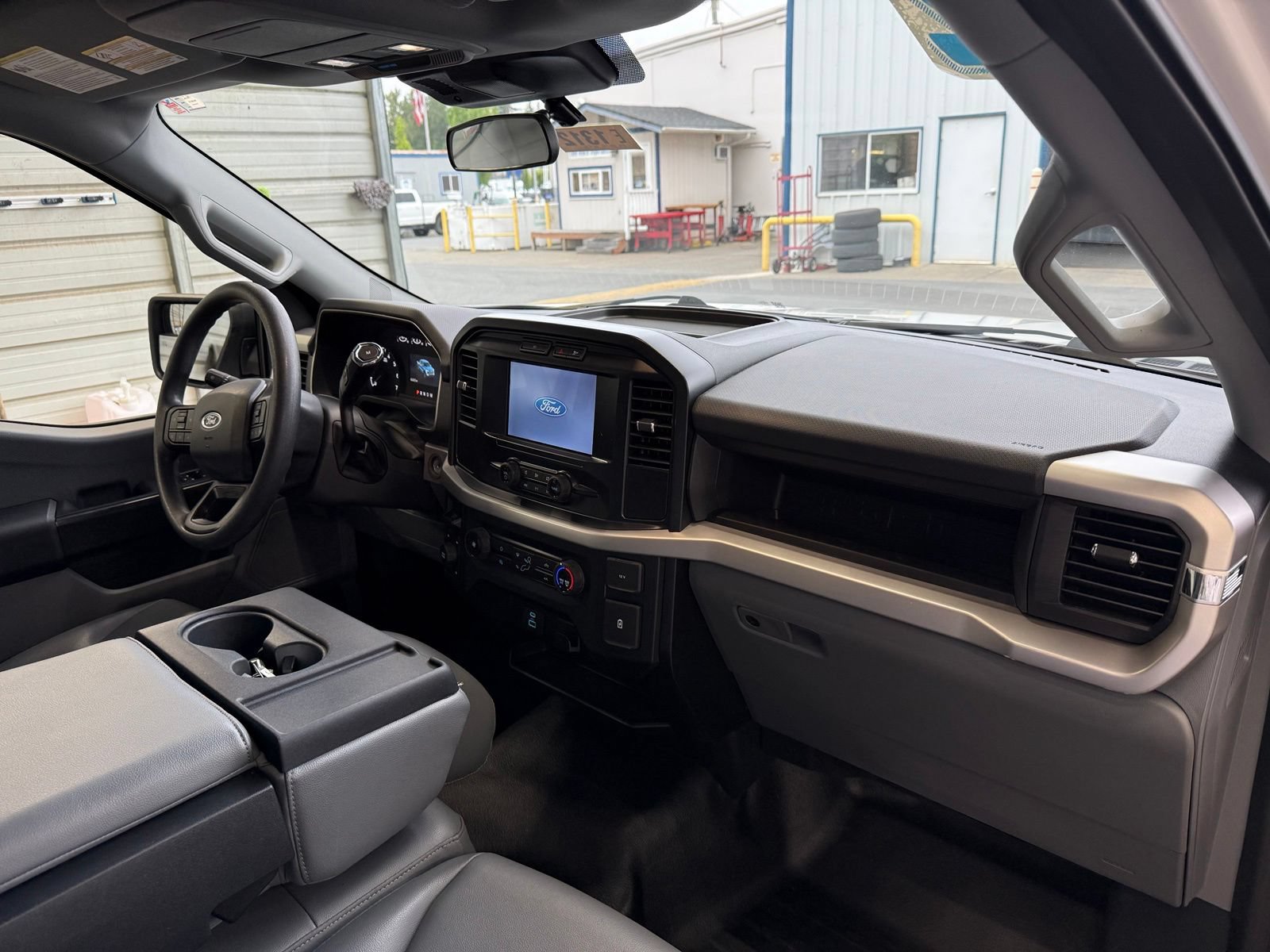 Used 2022 Ford F150 XL w/ Equipment Group 101A High AWD/4WD image 11