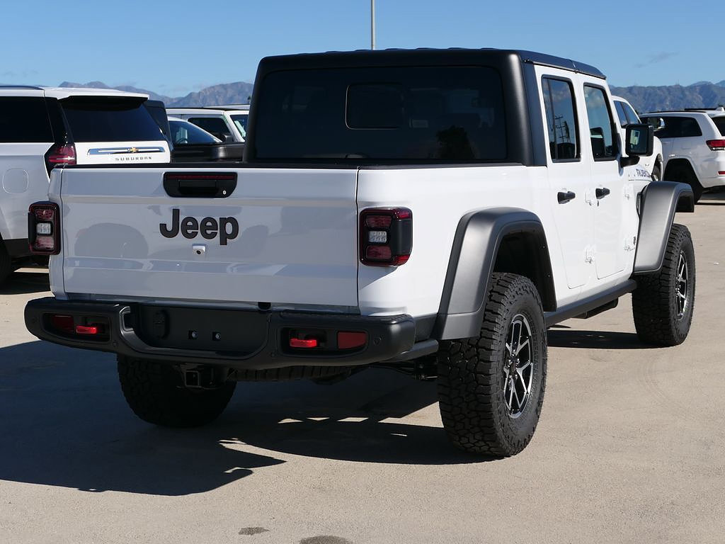 New 2026 Jeep Gladiator Rubicon w/ Safety Group AWD/4WD image 2
