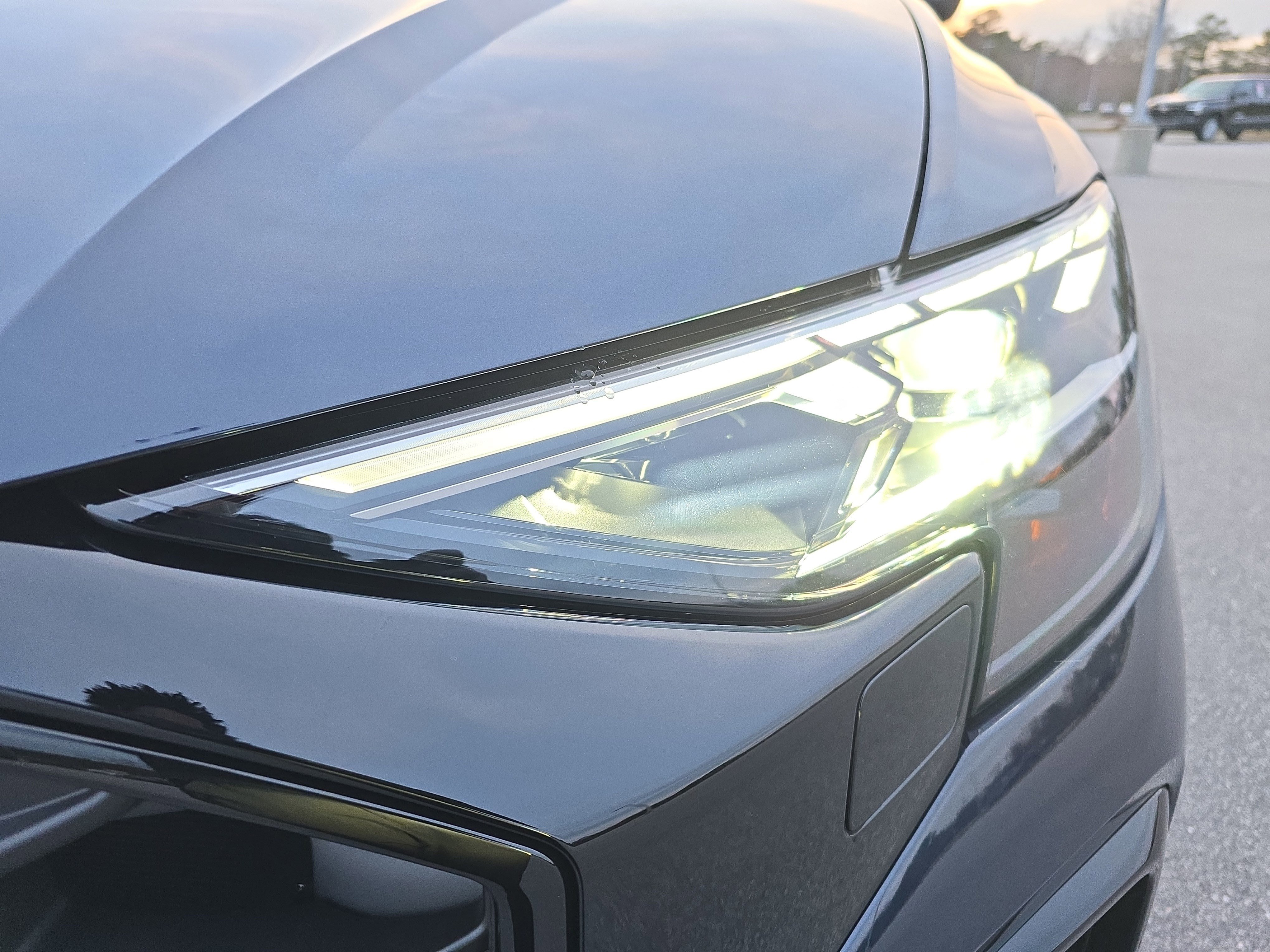 New 2026 Audi Q8 Premium Plus image 30