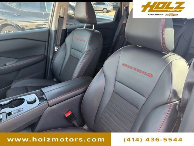 Used 2025 Nissan Rogue SV image 13