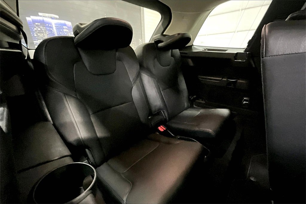 Used 2020 Volvo XC90 T6 Momentum image 26