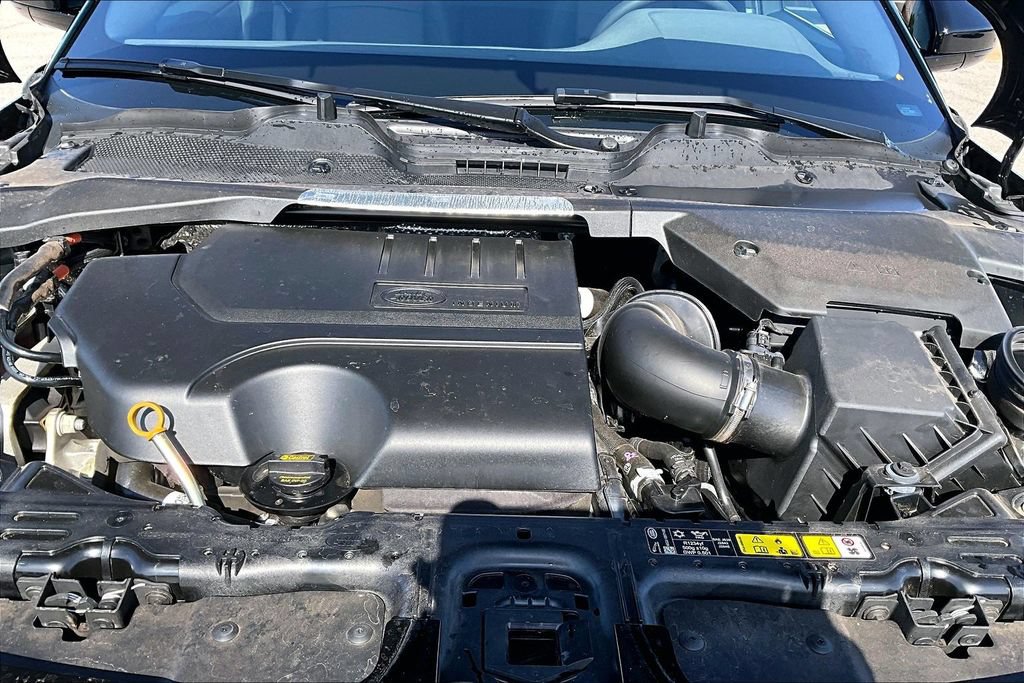 Certified 2026 Land Rover Range Rover Evoque S AWD/4WD image 9