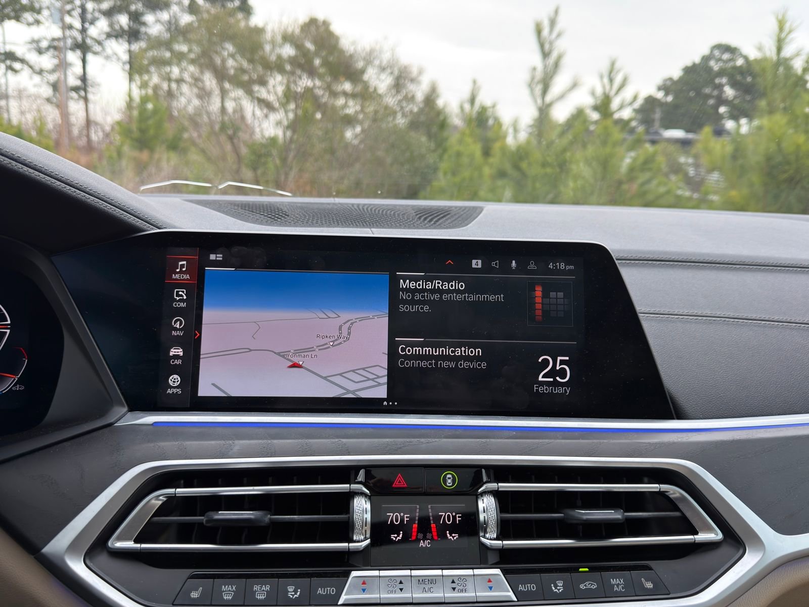 Used 2022 BMW X7 xDrive40i w/ Premium Package image 4