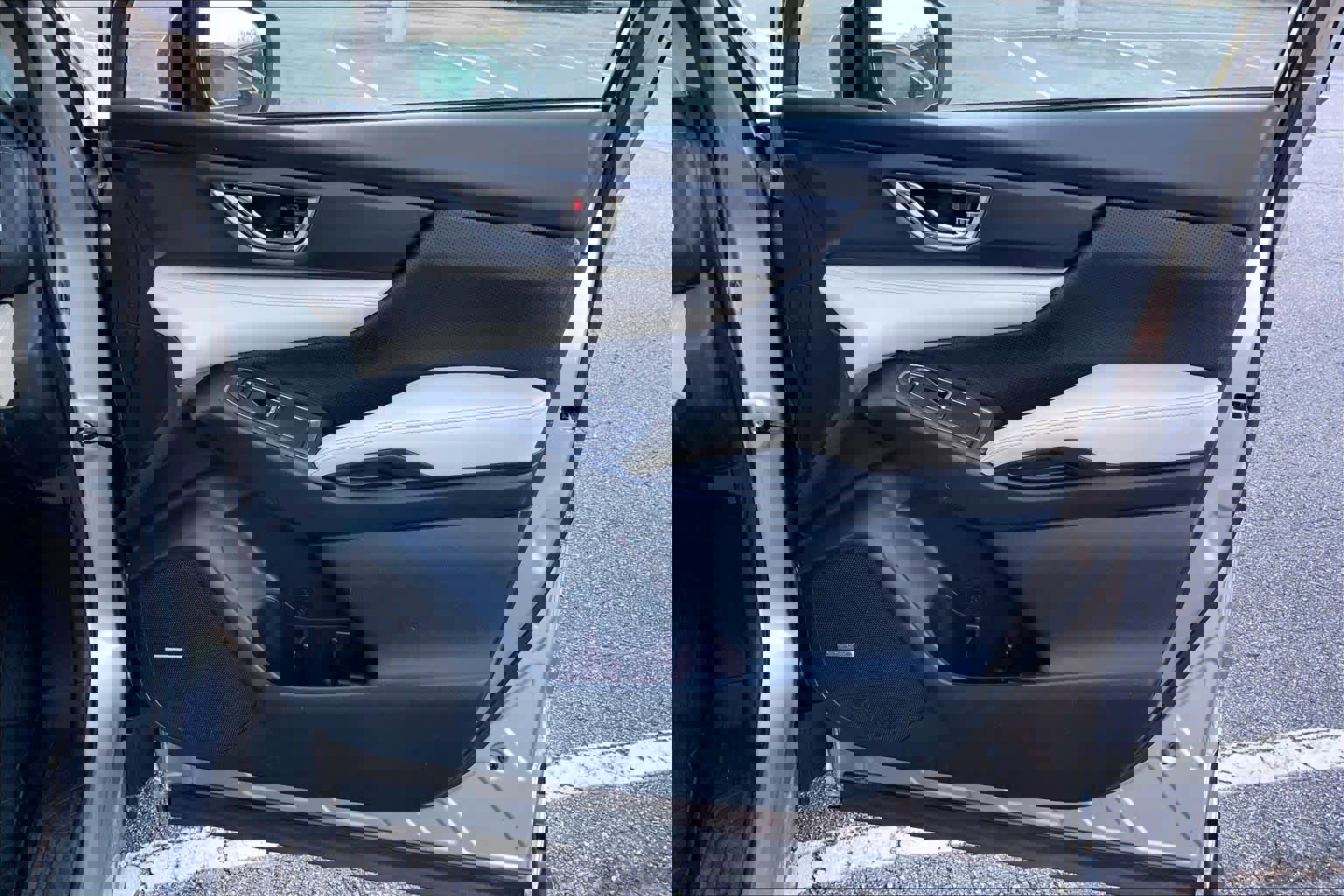 Used 2020 Subaru Ascent Limited w/ Technology Package image 22