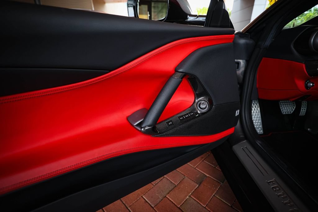 Certified 2019 Ferrari 812 Superfast RWD image 40