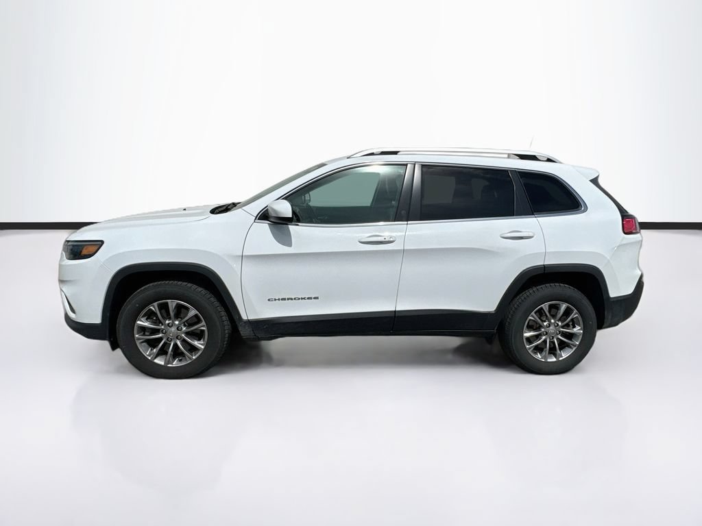 Used 2019 Jeep Cherokee Latitude Plus w/ Cold Weather Group AWD/4WD image 8
