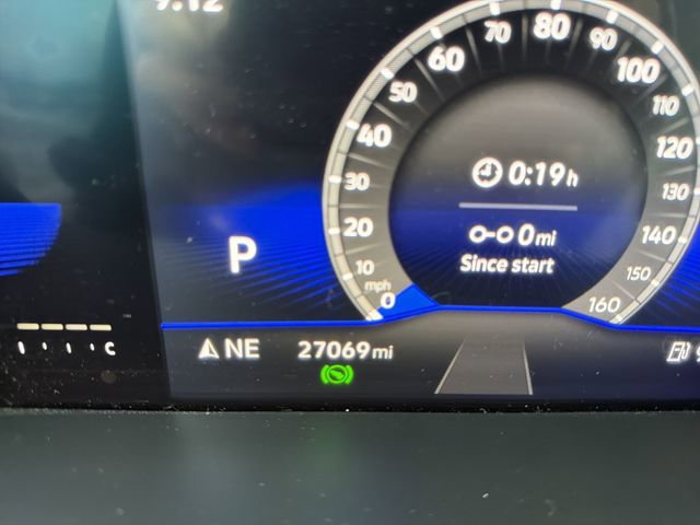 Used 2022 Volkswagen Tiguan SE image 17