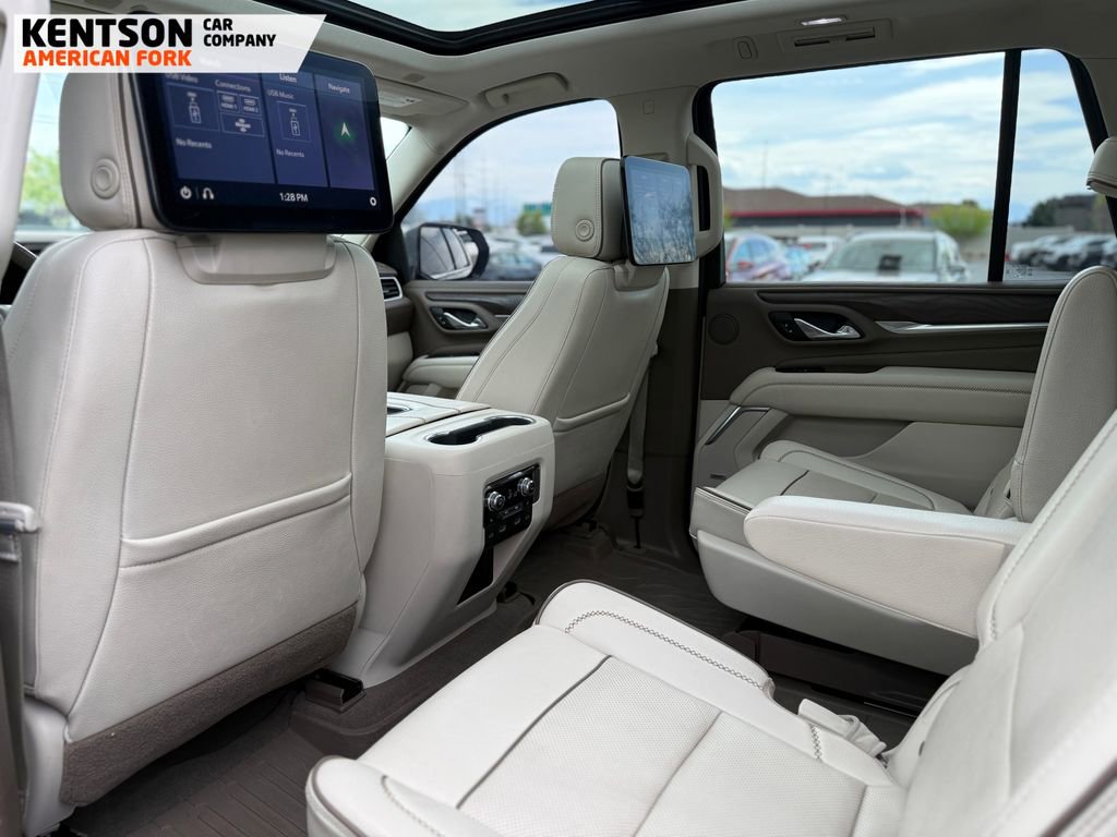 Used 2021 GMC Yukon Denali w/ Denali Premium Package image 38