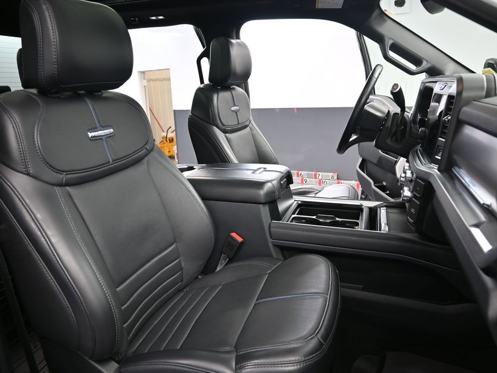 Used 2025 Ford F250 Platinum image 52