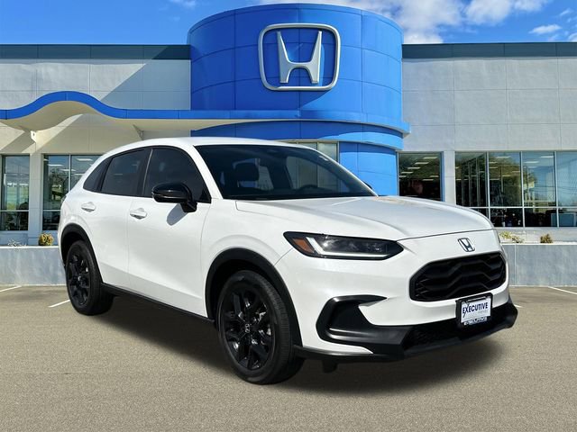 Used 2023 Honda HR-V Sport image 1