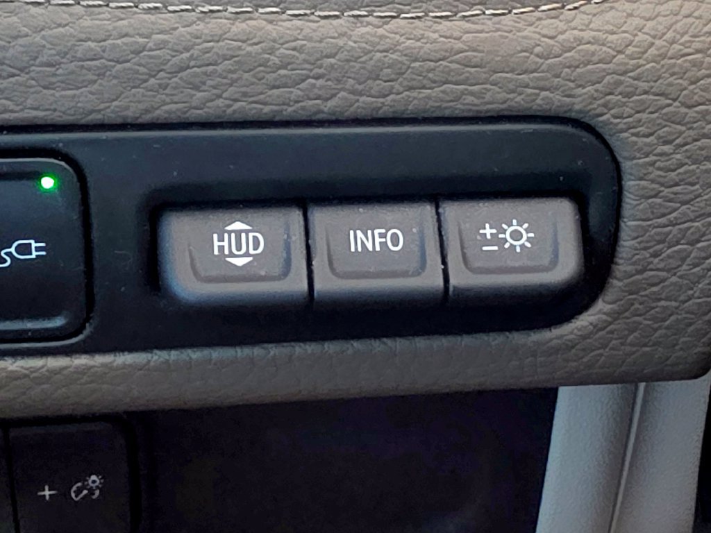 Used 2021 GMC Yukon Denali AWD/4WD image 27