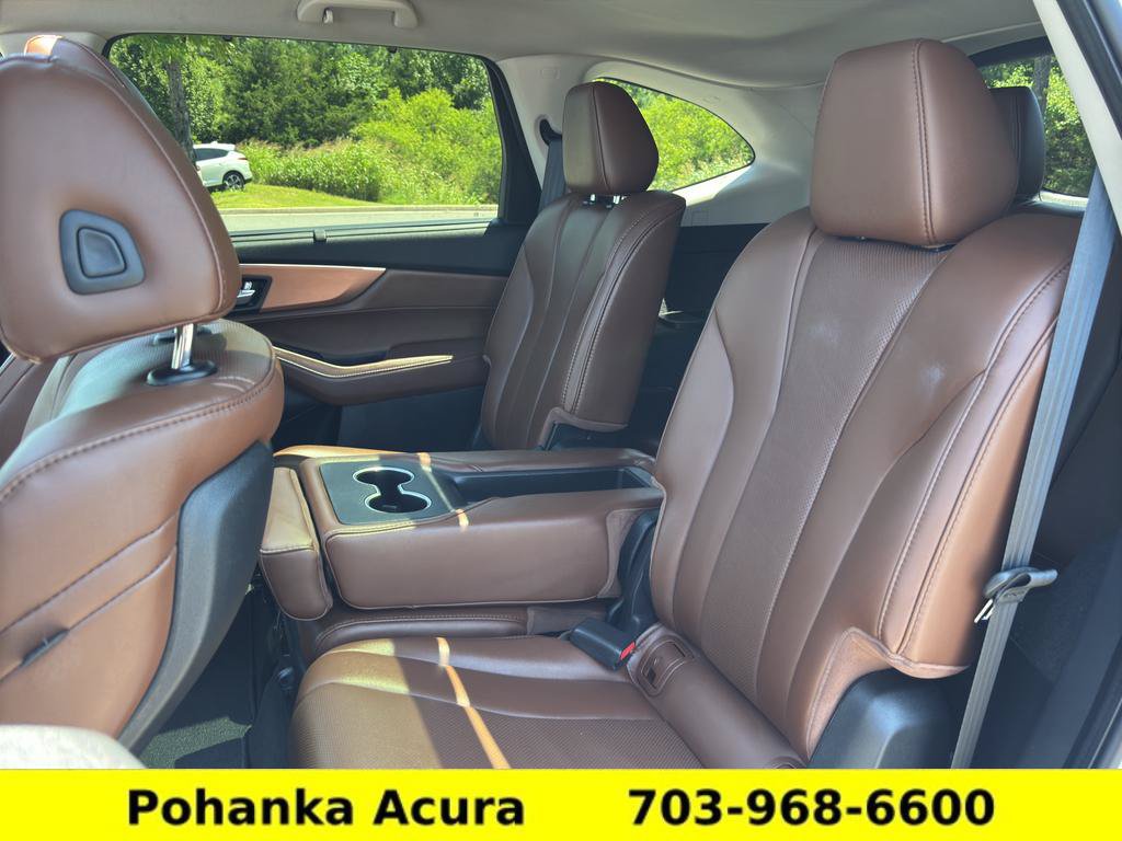 Certified 2024 Acura MDX SH-AWD w/ Technology Package image 19