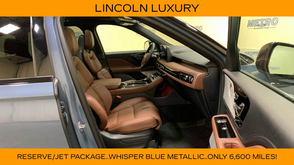 Used 2025 Lincoln Aviator Reserve w/ Equipment Group 201A AWD/4WD image 14