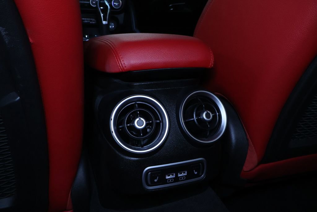 Used 2023 Alfa Romeo Giulia Sprint image 17