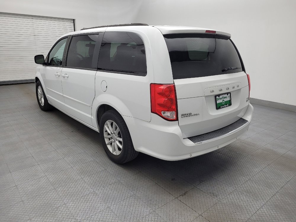 Used 2016 Dodge Grand Caravan SXT w/ Rear Park Assist Package image 5