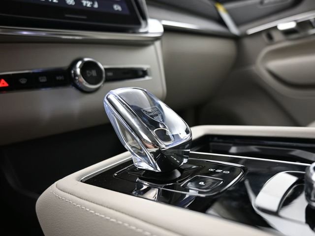 New 2026 Volvo XC90 B6 Ultra w/ Protection Package image 12